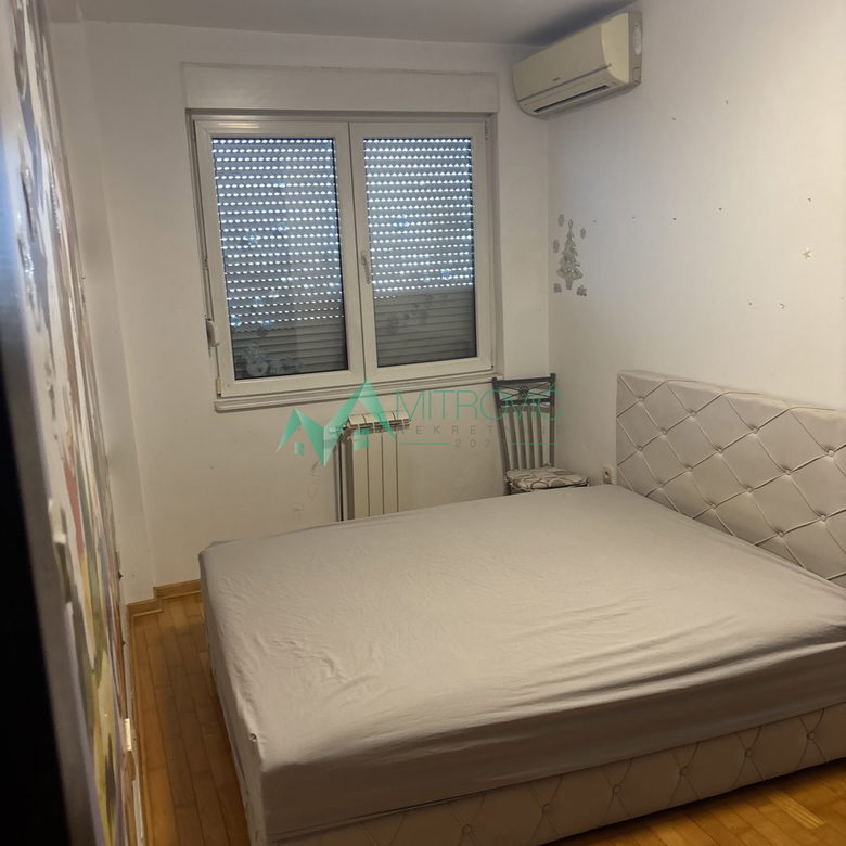 Četvoroiposoban stan na prodaju, Telep, Novi Sad, 126m², 1.200 €