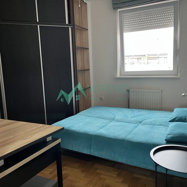 Stan Prodaja Novi Sad  40 m2