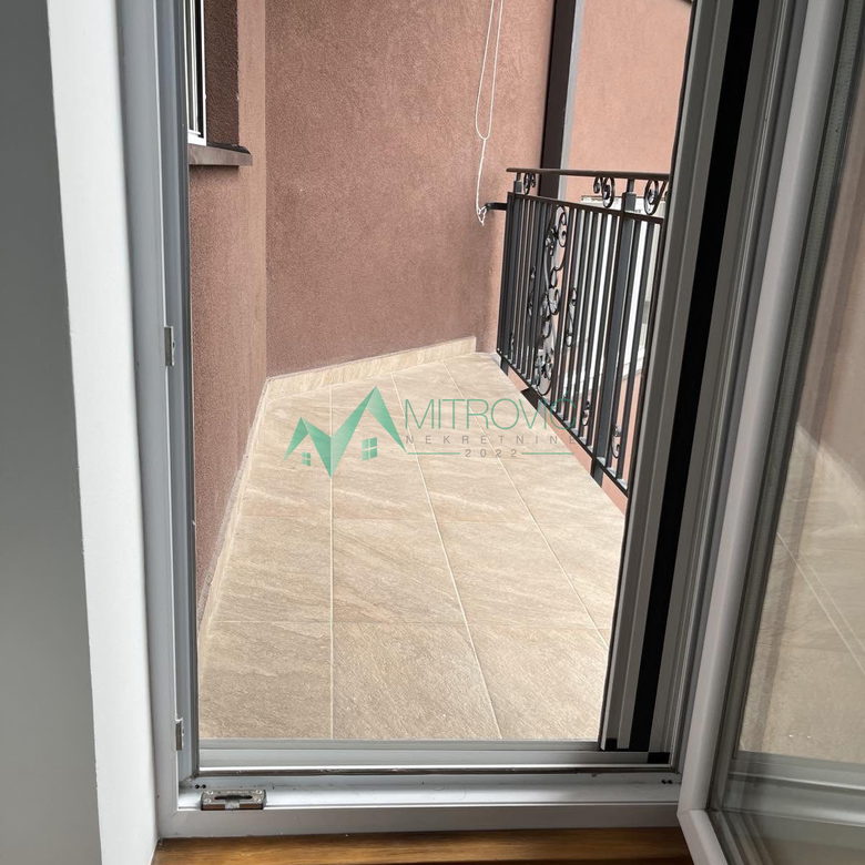 Stan Prodaja Novi Sad  40 m2