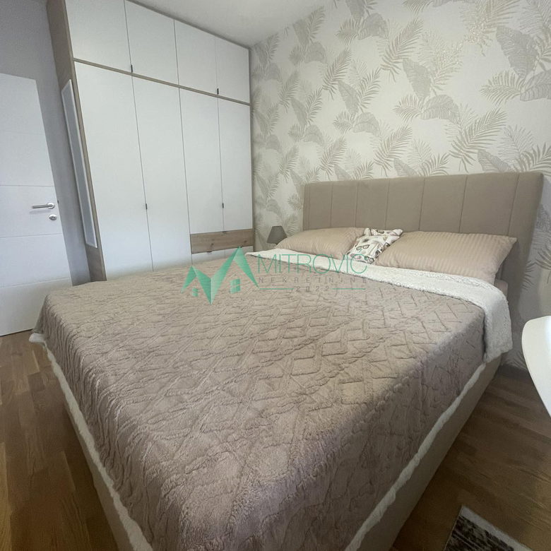 Stan Prodaja Novi Sad  43 m2