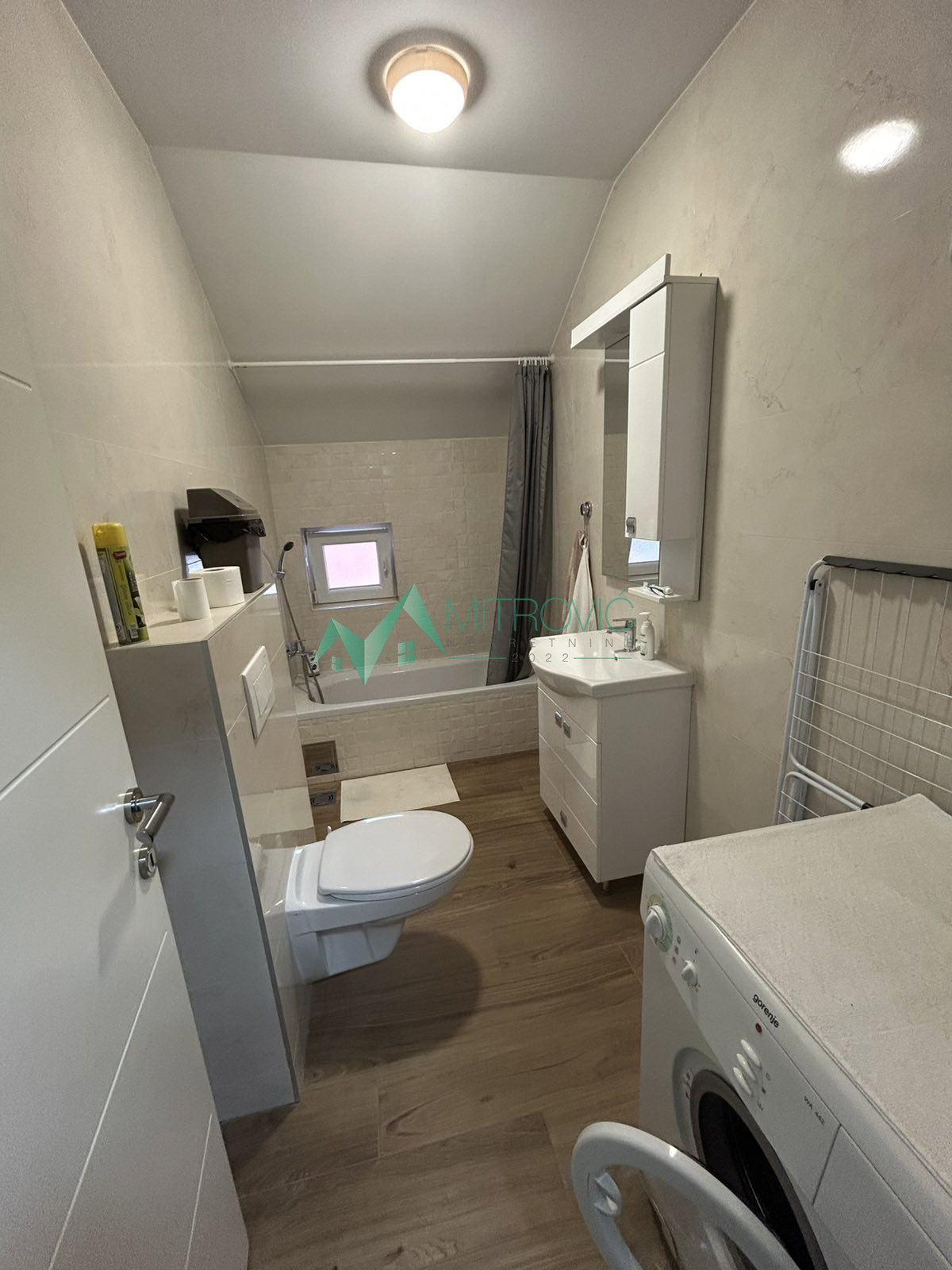 Lokal Prodaja Novi Sad Veternička Rampa 427 m2