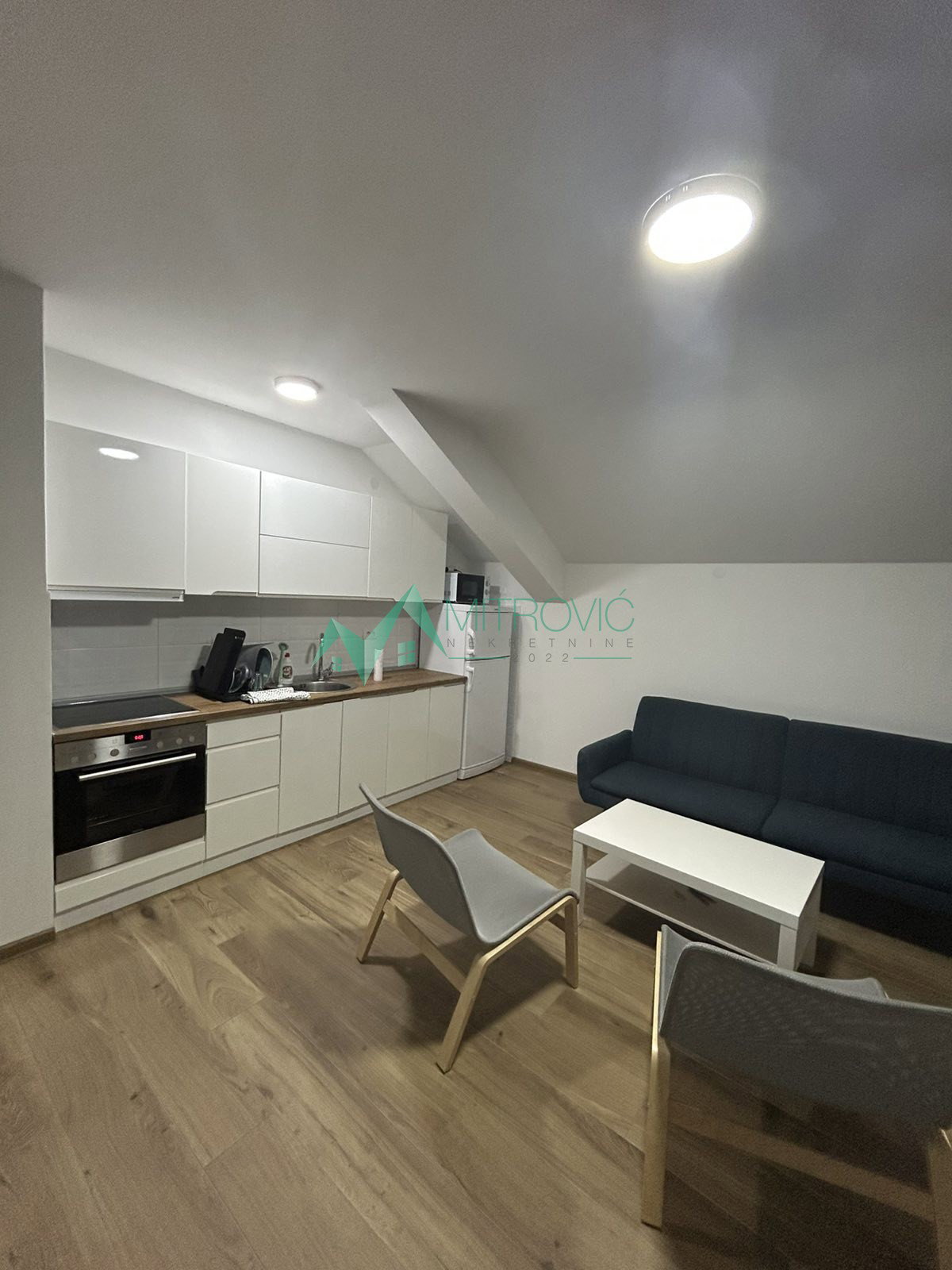Lokal Prodaja Novi Sad Veternička Rampa 427 m2