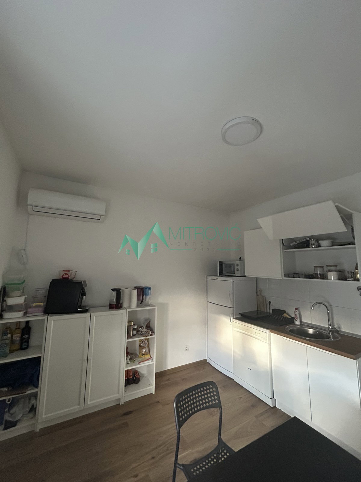 Lokal na prodaju, Veternička Rampa, Novi Sad, 427m², 2.800 €