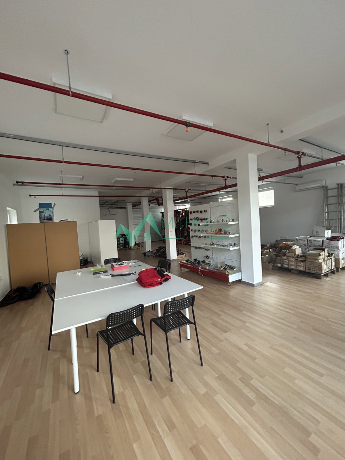 Lokal Prodaja Novi Sad Veternička Rampa 427 m2