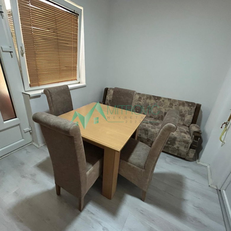 Stan Prodaja Novi Sad  40 m2