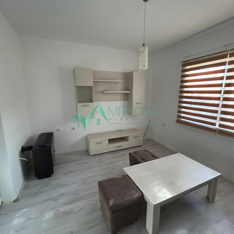 Stan Prodaja Novi Sad  40 m2