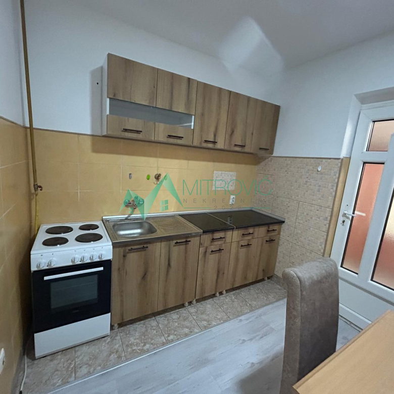 Stan Prodaja Novi Sad  40 m2