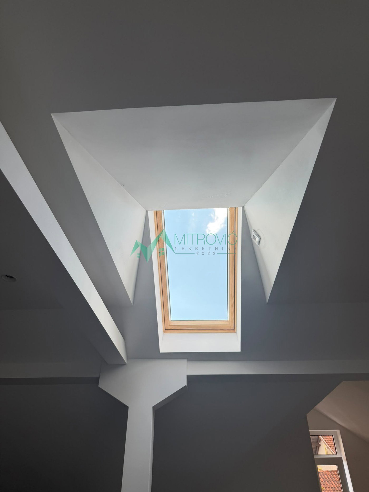 izdavanje-veternik-9102467-9lydl Stan Prodaja Novi Sad 90 m2