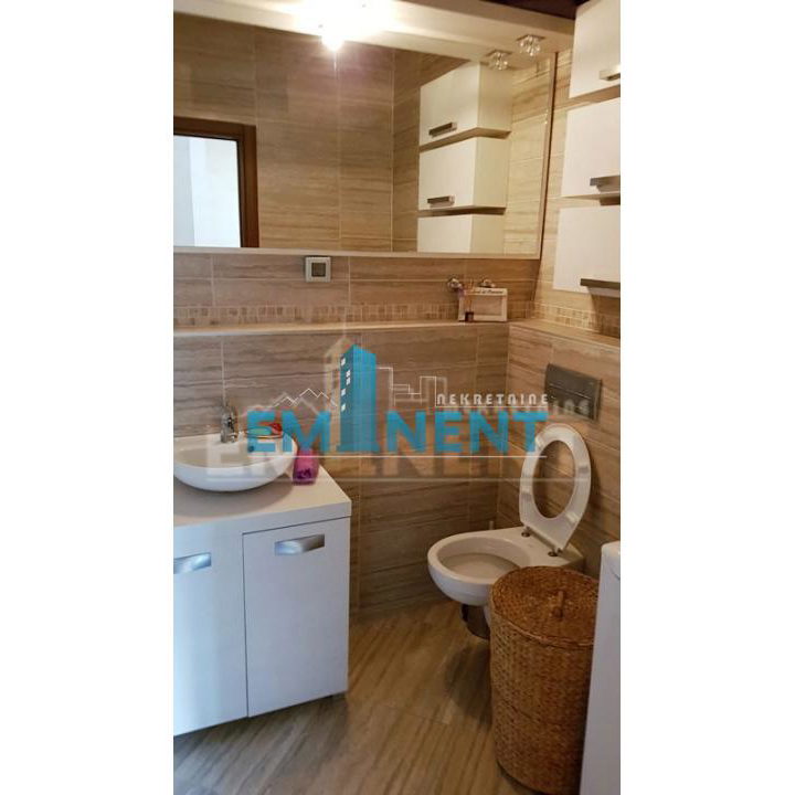 Trosoban stan za izdavanje, Sportski Centar Vračar, Beograd, 72m², 1.100 €/mes
