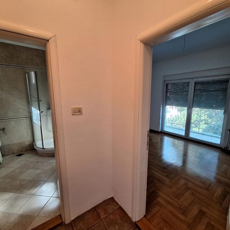 Četvorosoban stan na prodaju, Centar, Novi Sad, 213m², 532.500 €