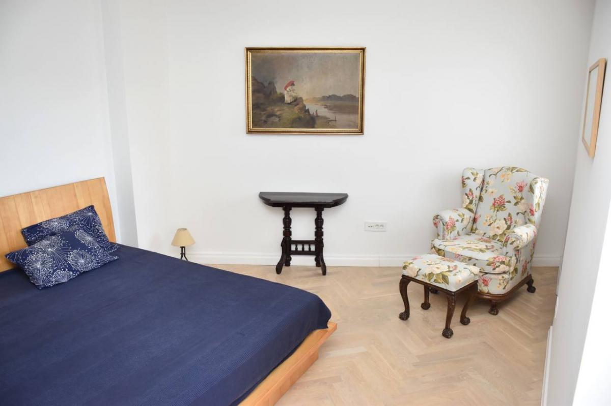 Trosoban stan za izdavanje, Centar, Novi Sad, 93m², 1.200 €/mes