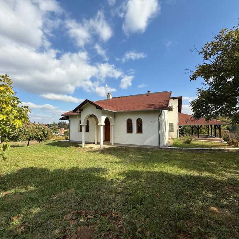 Kuća na prodaju, Bocke, Novi Sad, 204m², 450.000 €