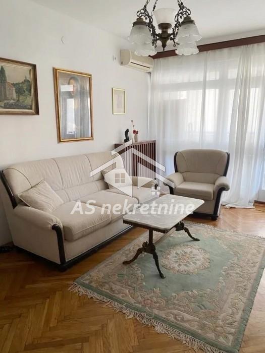 Stan Izdavanje Beograd Hram Svetog Save 58 m2