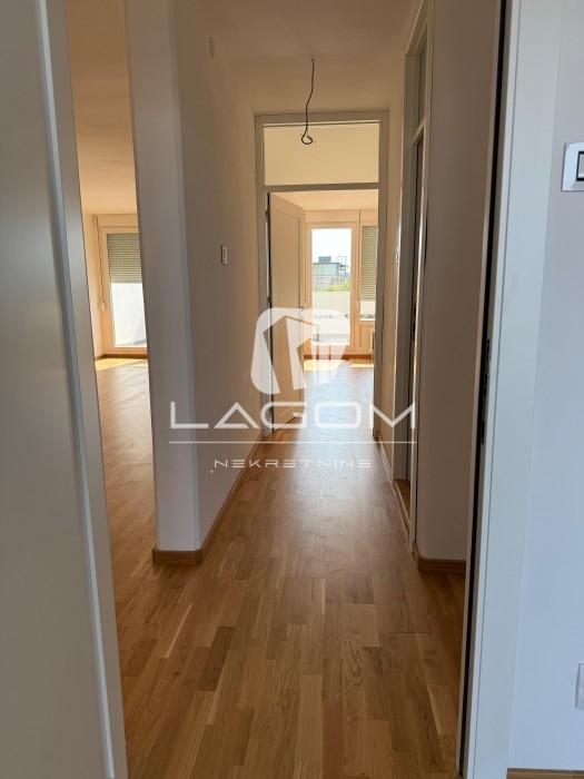 Četvorosoban stan na prodaju, Voždovačka Crkva, Beograd, 134m², 422.000 €