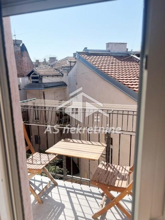 kuca-izdavanje-2bpA607UVI Trosoban stan za izdavanje, Tašmajdan, Beograd, 55m², 900 €/mes