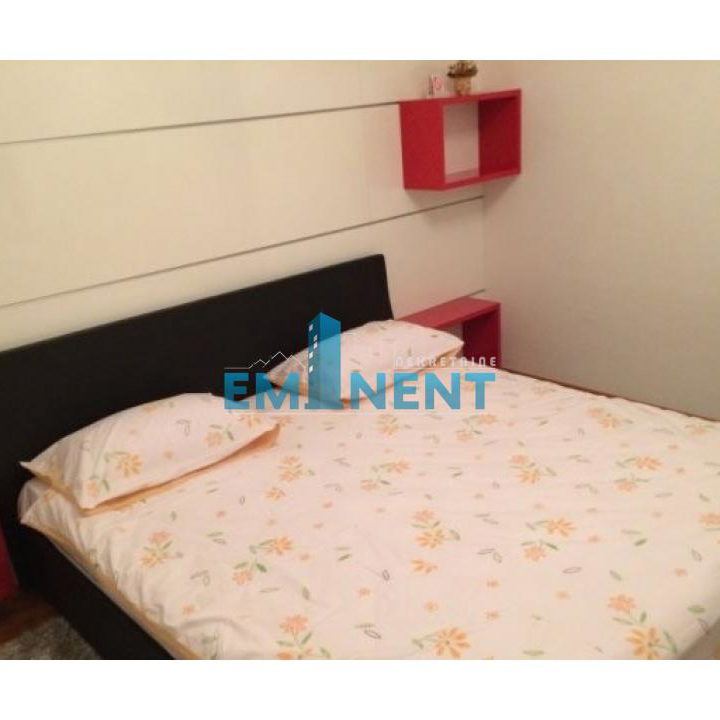 Stan Izdavanje Beograd Blok 67 - Belville 68 m2