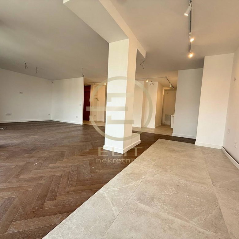 Petosoban stan na prodaju, Liman, Novi Sad, 100m², 310.000 €