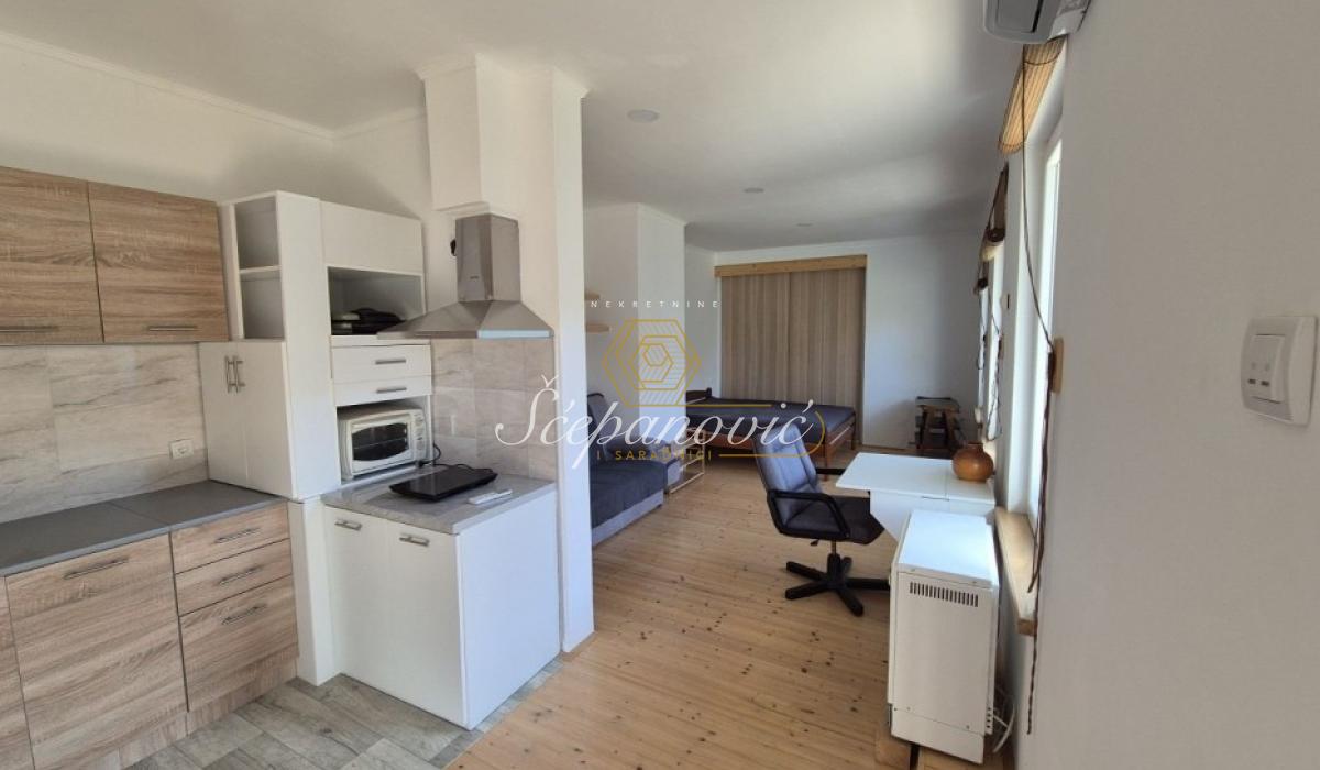 Kuća Prodaja Odžaci  430 m2
