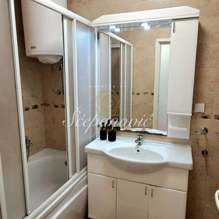 Stan Prodaja Novi Sad  56 m2
