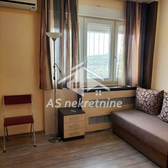 Četvorosoban stan za izdavanje, Hala Pionir, Beograd, 115m², 1.200 €/mes