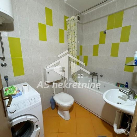 Stan Izdavanje Beograd Južni Bulevar 73 m2