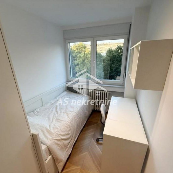 Trosoban stan za izdavanje, Blok 33 – Geneks, Beograd, 76m², 5. sprat, 1.200 €/mes