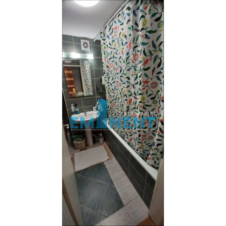Trosoban stan za izdavanje, Voždovačka Crkva, Beograd, 53m², 800 €/mes