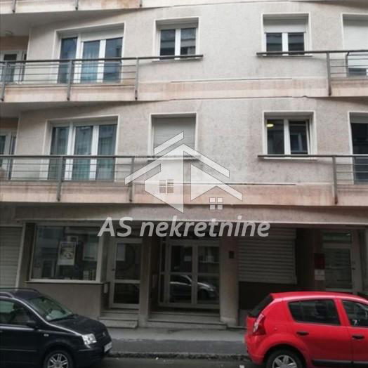 Četvorosoban stan za izdavanje, Slavija, Beograd, 130m², 2.000 €/mes