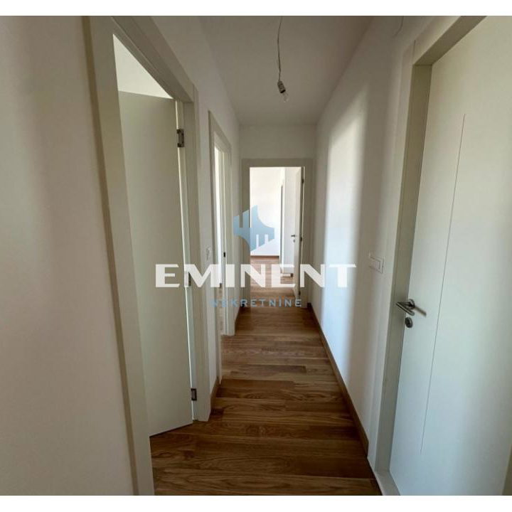 Stan Izdavanje Beograd Blok 65 160 m2