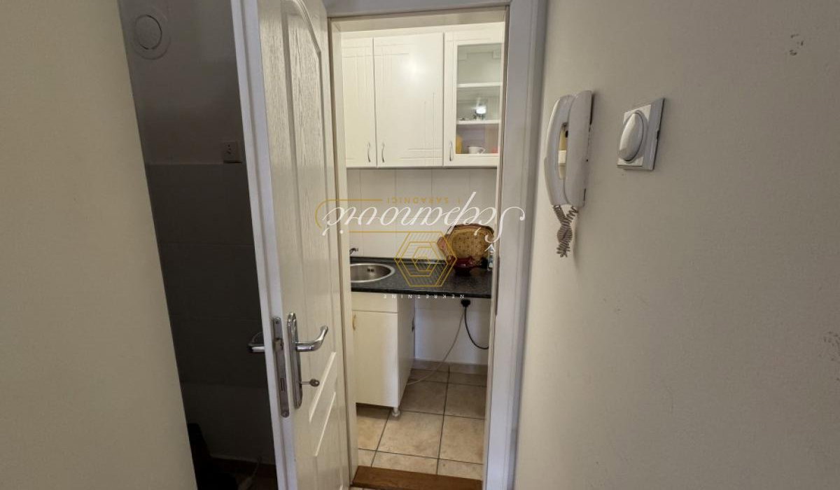 kuca-izdavanje-I4xYqAPhvj Petosoban stan na prodaju, Centar, Novi Sad, 120m², 330.000 €