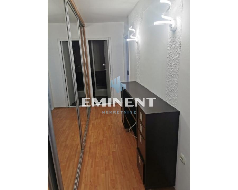 kuca-izdavanje-ISuYEzSwHq Dvosoban stan za izdavanje, Blok 28, Beograd, 60m², 650 €/mes