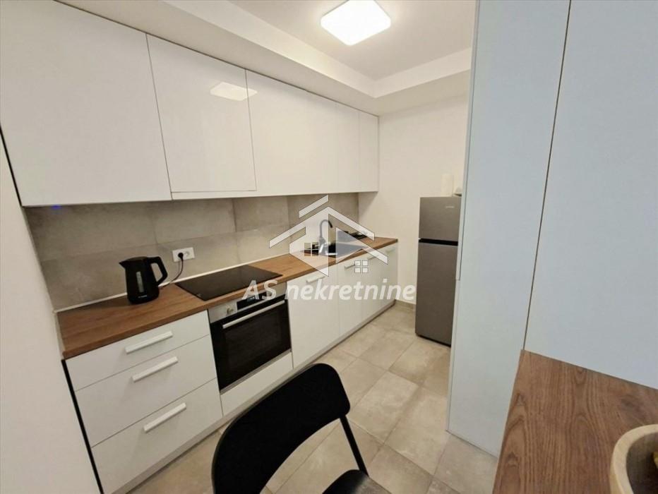 kuca-izdavanje-J6CySygNRG Stan Izdavanje Beograd Tašmajdan 80 m2