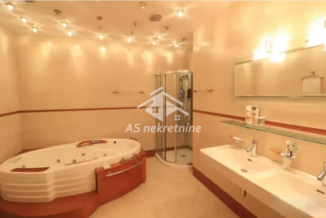 kuca-izdavanje-JDHllIrbda Četvorosoban stan za izdavanje, 27. Marta, Beograd, 222m², 2.200 €/mes