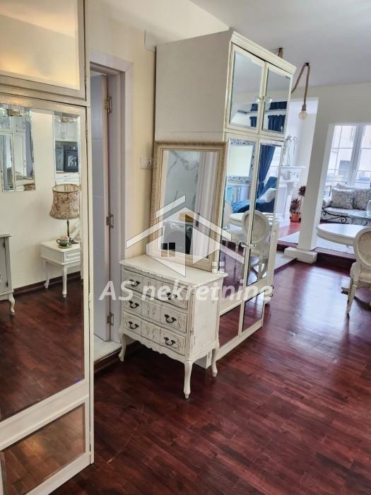 Dvosoban stan za izdavanje, Krunska, Beograd, 56m², 1.000 €/mes