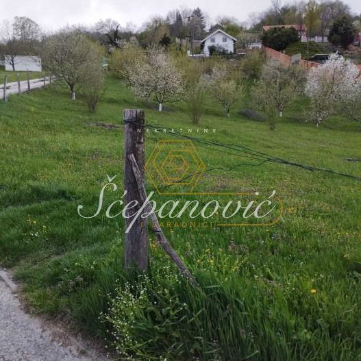 Plac Prodaja Novi Sad Paragovo 1670 m2