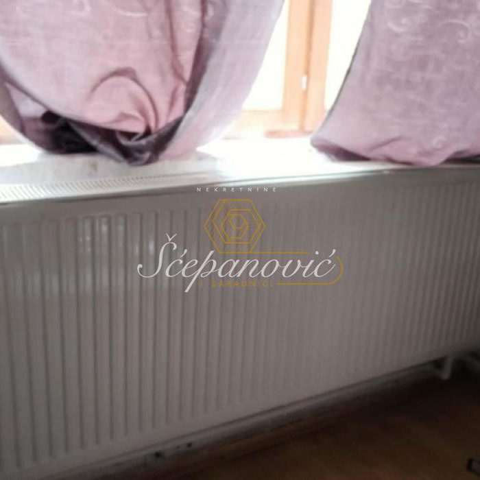 Kuća Prodaja Mali Iđoš  139 m2