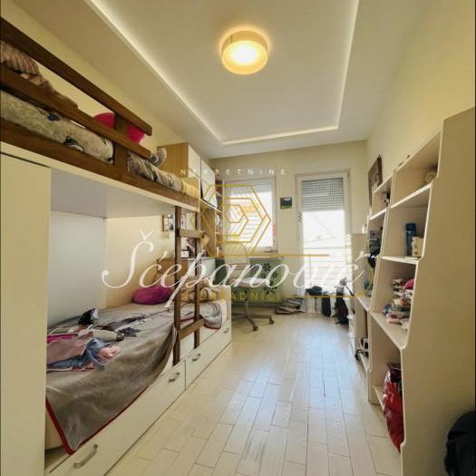 Petosoban stan na prodaju, Rotkvarija, Novi Sad, 181m², 420.000 €