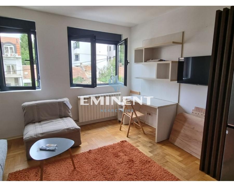 Stan Izdavanje Beograd Stan Izdavanje Beograd Dimitrija Tucovića 30 m2