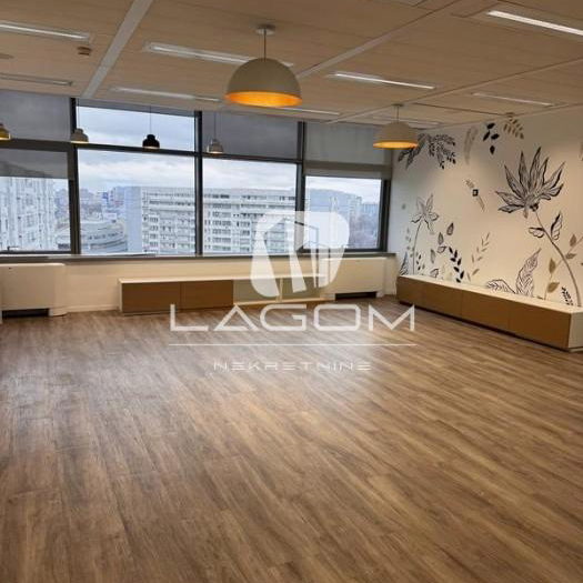 Lokal Izdavanje Beograd Blok 67 - Belville 838 m2