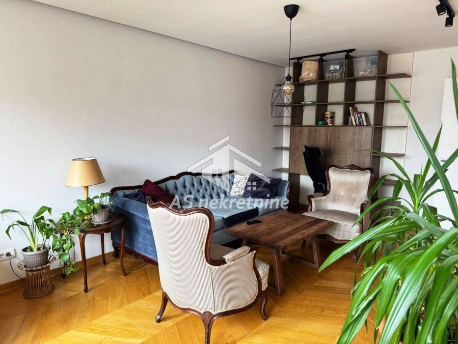 Stan Izdavanje Beograd Stan Izdavanje Beograd Hram Svetog Save 75 m2