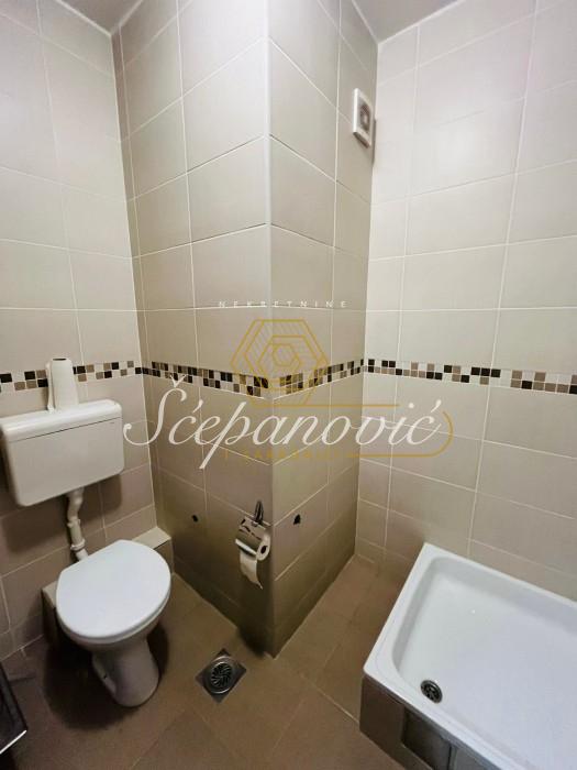 kuca-izdavanje-RrVmKNF7Ys Trosoban stan na prodaju, Nova Detelinara, Novi Sad, 67m², 190.000 €