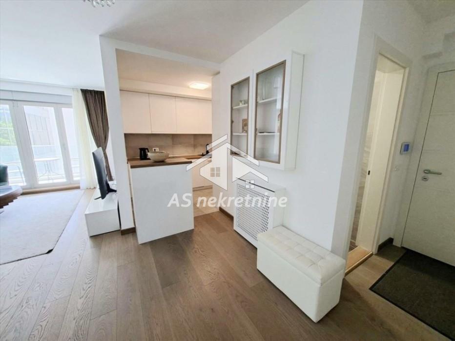 Stan Izdavanje Beograd Stan Izdavanje Beograd Tašmajdan 80 m2
