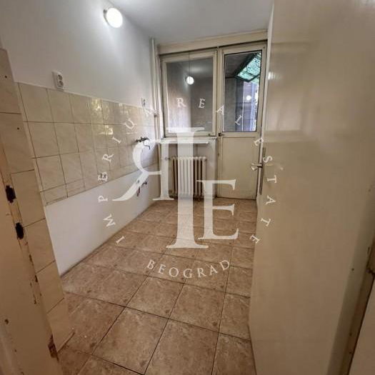 Stan Prodaja Beograd Banovo Brdo 111 m2