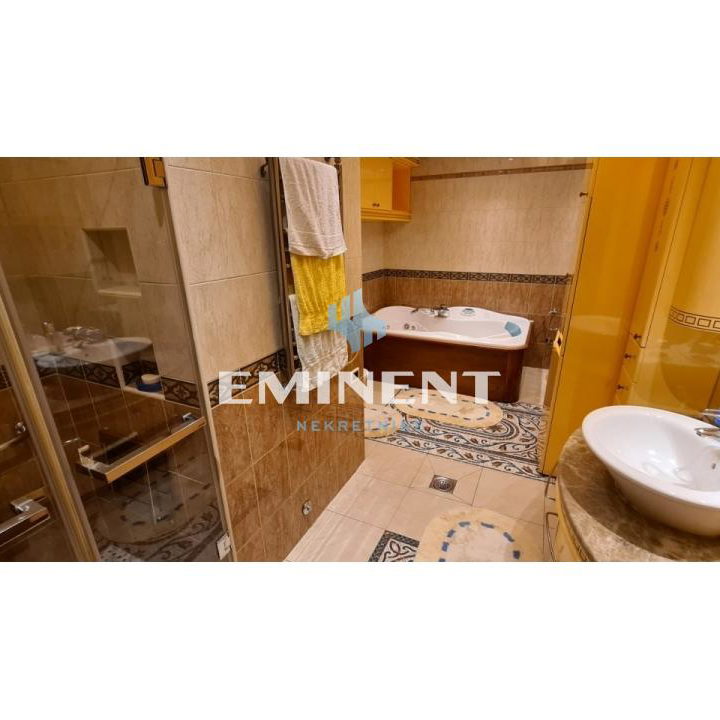 Trosoban stan za izdavanje, Dorćol, Beograd, 140m², 1.400 €/mes