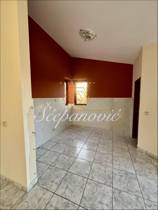 Kuća Prodaja Novi Sad Popovica 268 m2
