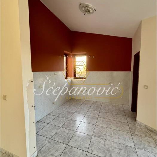 Kuća Prodaja Novi Sad Popovica 268 m2