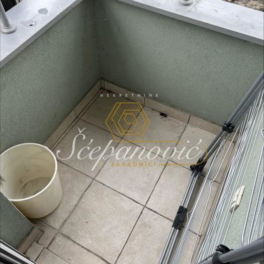 Stan Prodaja Novi Sad  42 m2
