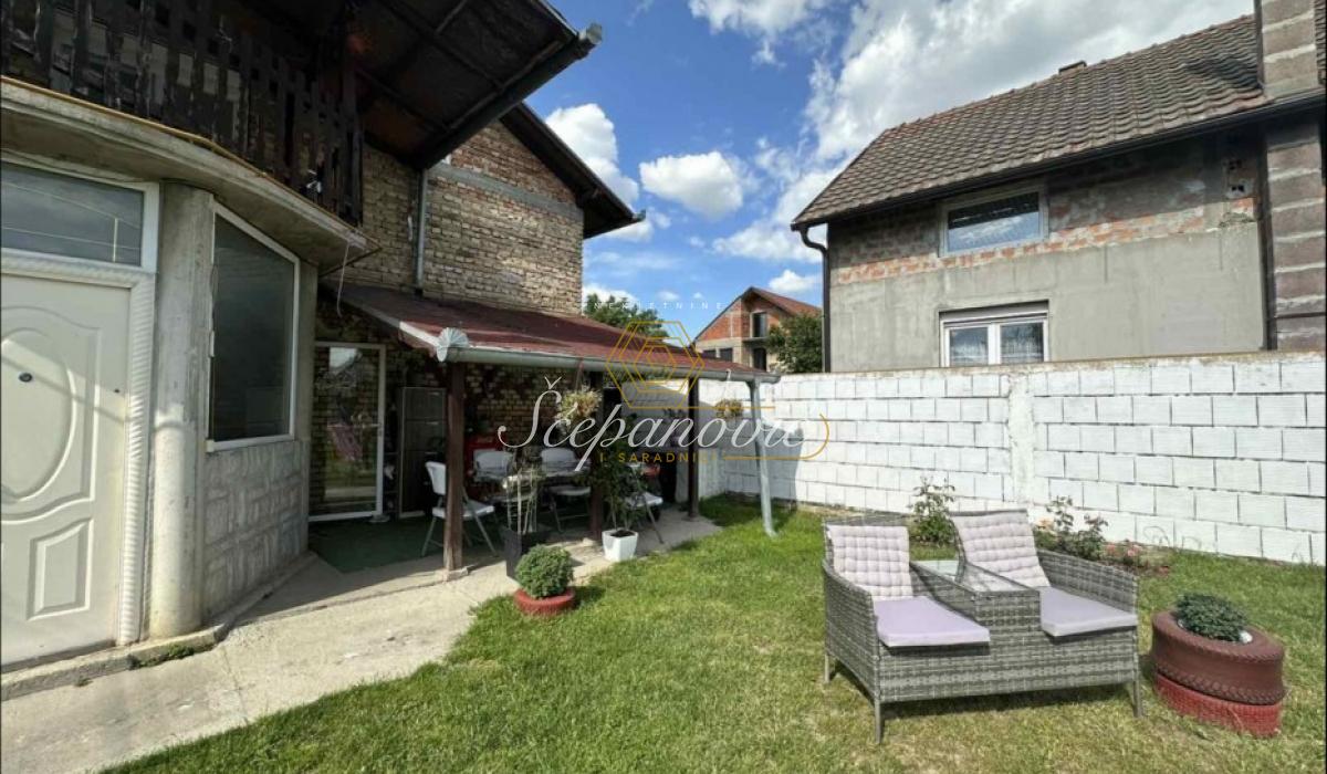 kuca-izdavanje-beograd-0LULcNZpgP Kuća na prodaju, Klisa, Novi Sad, 204m², 290.000 €