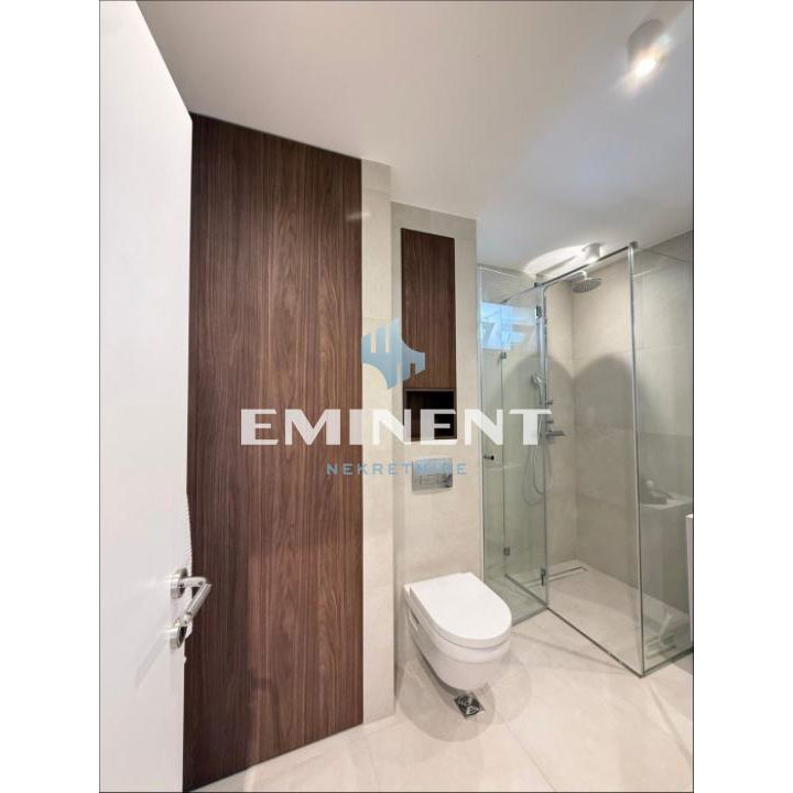 Četvorosoban stan za izdavanje, Bežanijska Kosa 2, Beograd, 90m², 2.200 €/mes