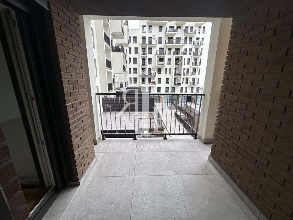 Trosoban stan na prodaju, Tošin Bunar, Beograd, 84m², 335.840 €